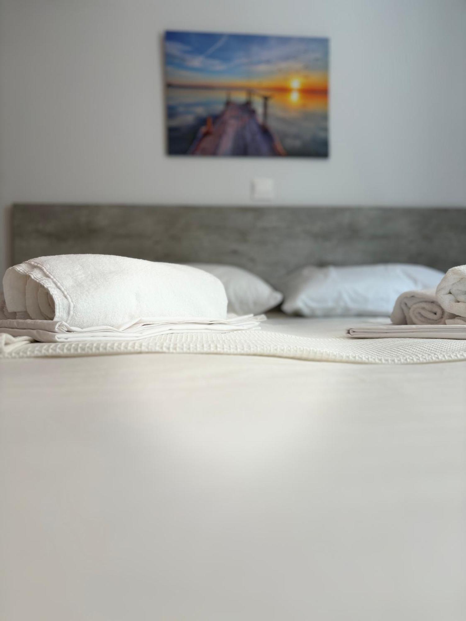 Luca Apts Napa Aya Napa Dış mekan fotoğraf